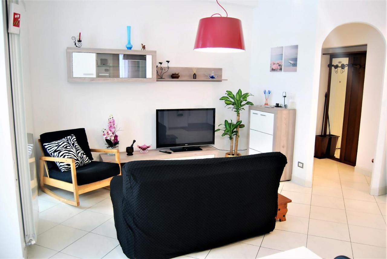 Costa Del Molo - Casa E Lavoro Apartment Vado Ligure Ngoại thất bức ảnh